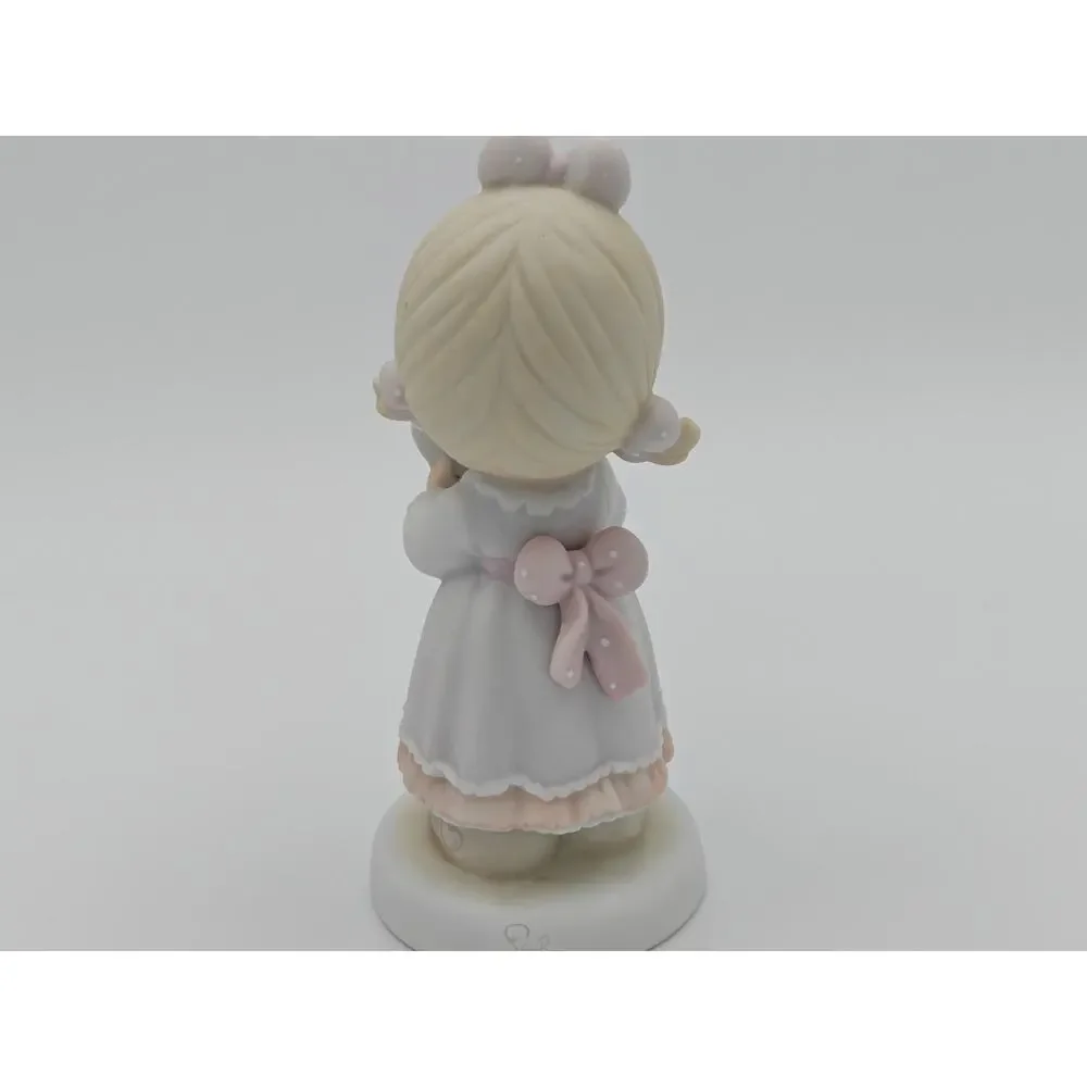 Precious Moments 523526 Enesco Im A Precious Moments Fan Girl Figurine 1989